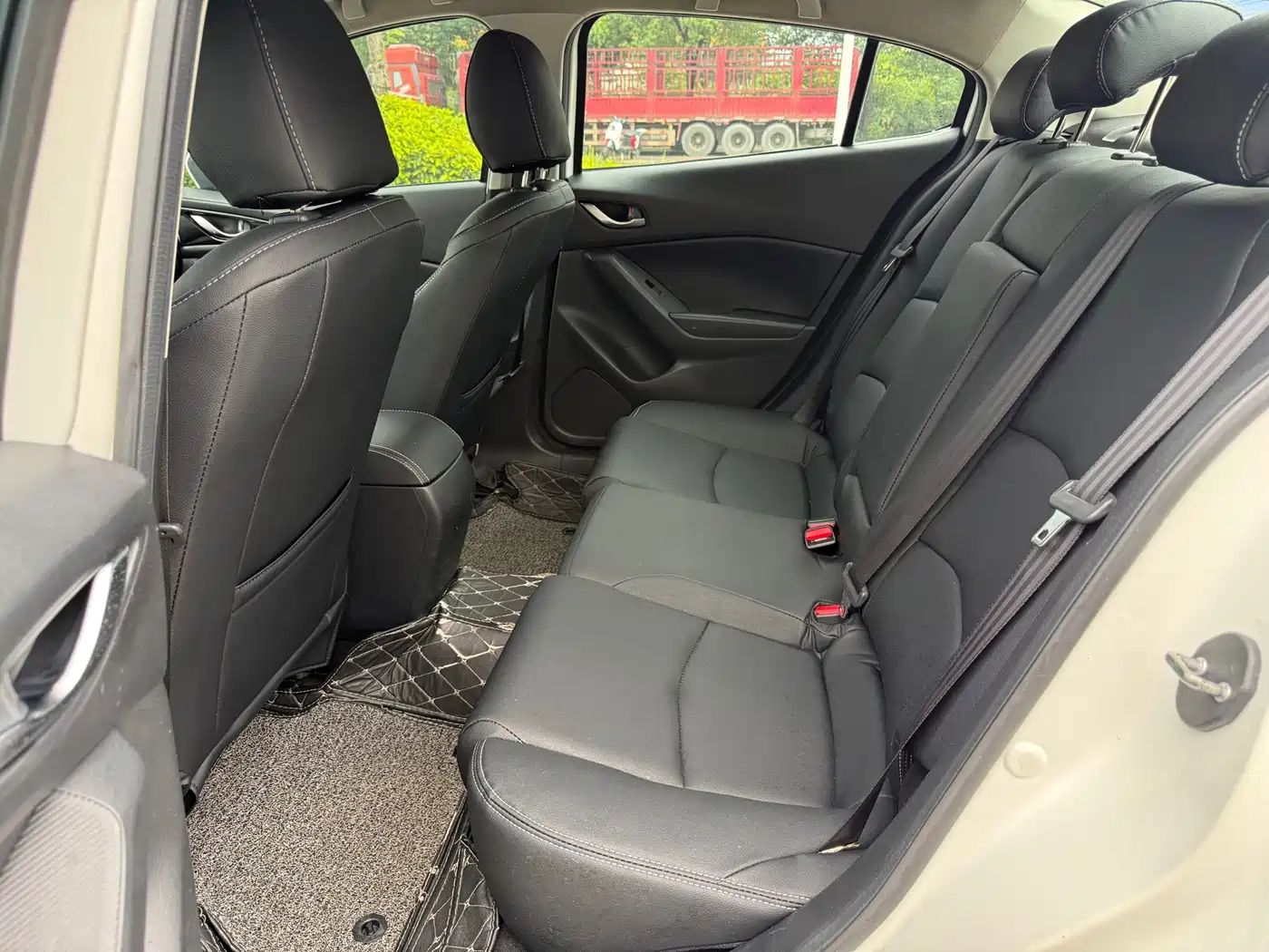 Mazda Mazda 3 2014 2014 Sedan 1.5L Automatic Luxury