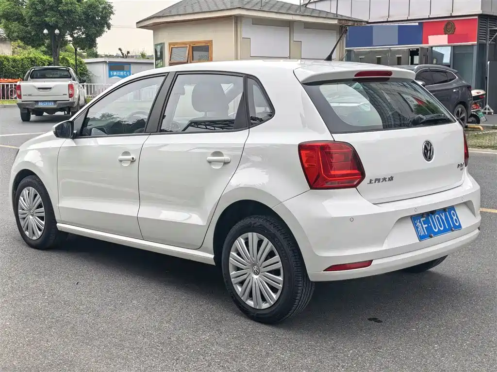 Volkswagen Polo 2018 1.5L Auto Comfort фото 7