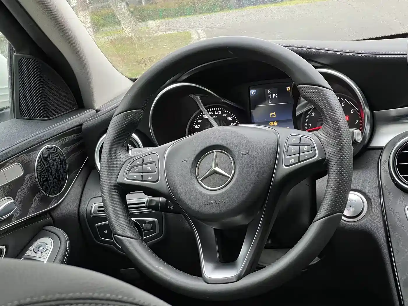 Mercedes-Benz C-Class 2015 Facelift C 200 L Sport фото 9