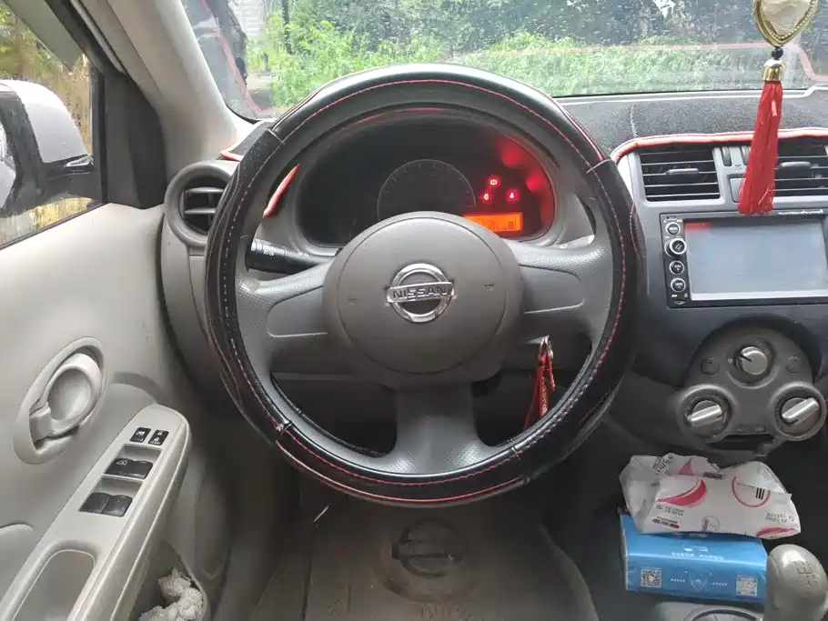 Nissan Sunny 2012 2011 1.5XE Manual Comfort Edition