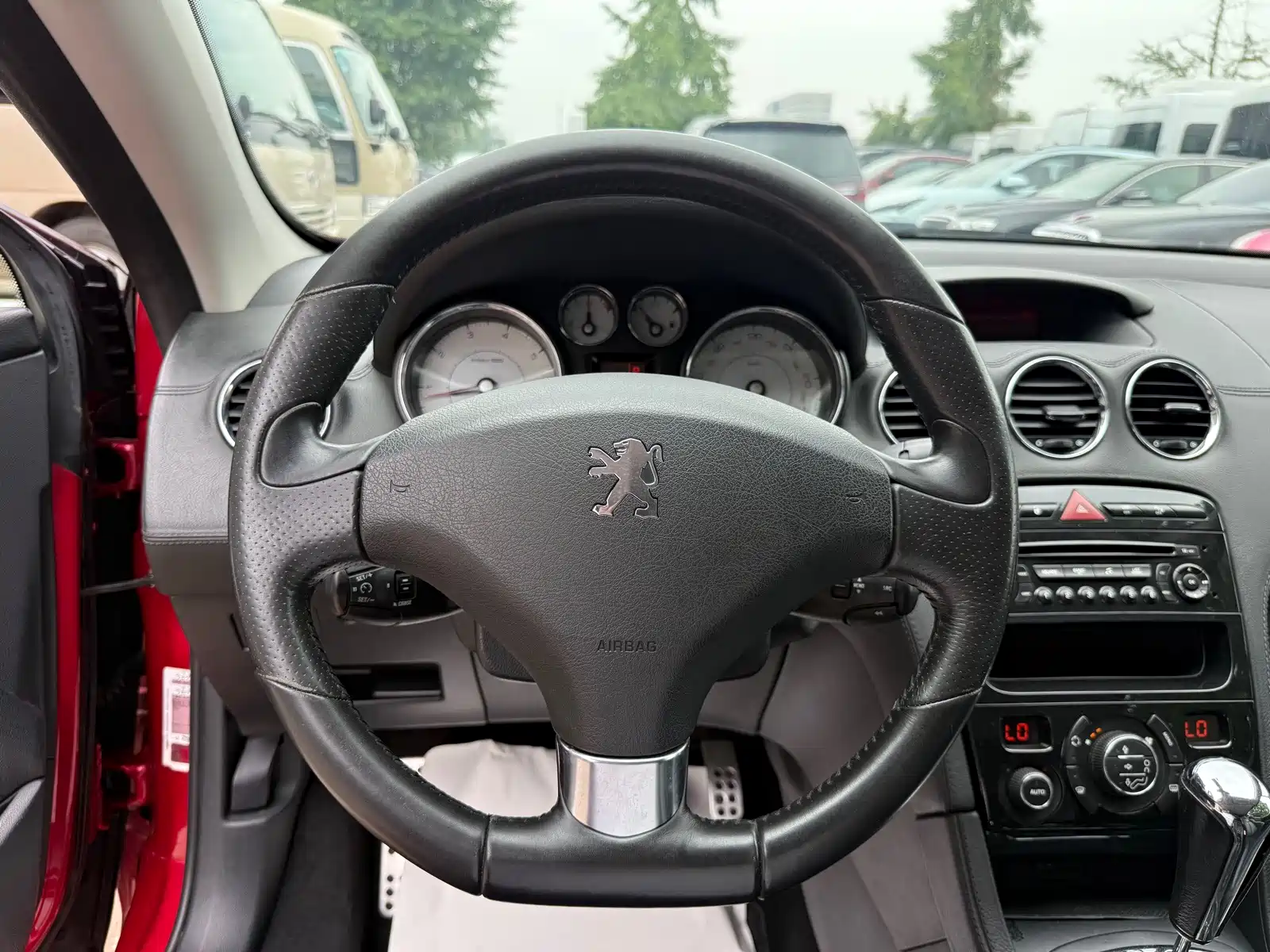 Фото 26 - Peugeot 308 (Import)
