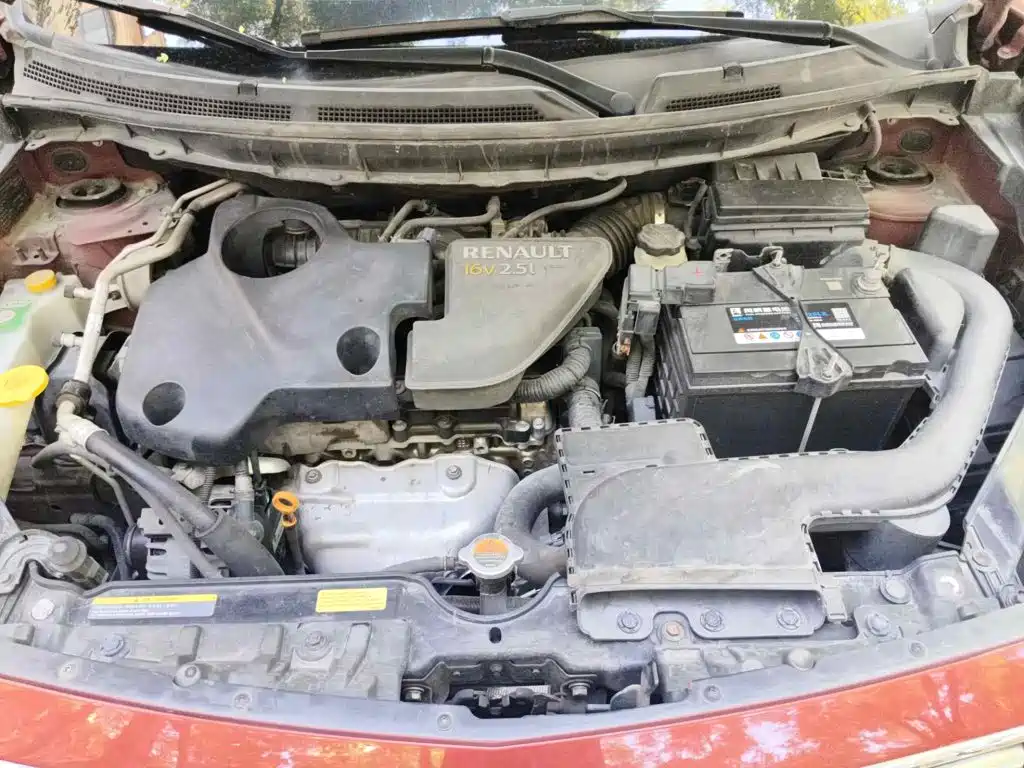 Renault Koleos (Import) 2011 2012 2.5L 4WD Comfort Navigation Edition