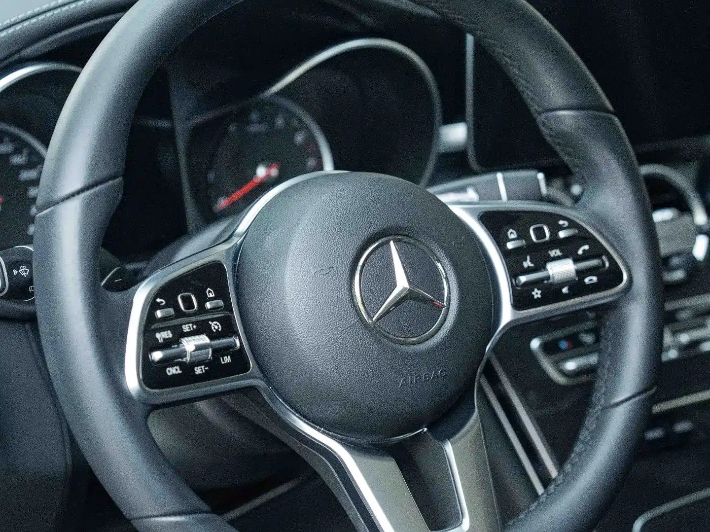 Mercedes-Benz C-Class 2019 C 260 L Sport фото 12