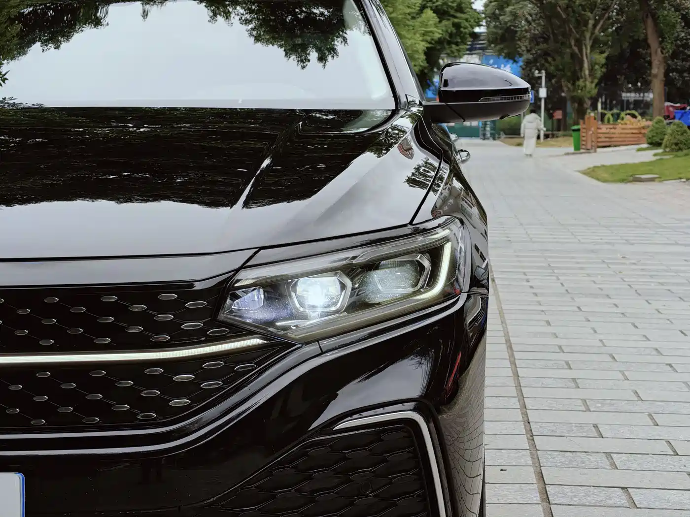 Photo 5 - Volkswagen Passat