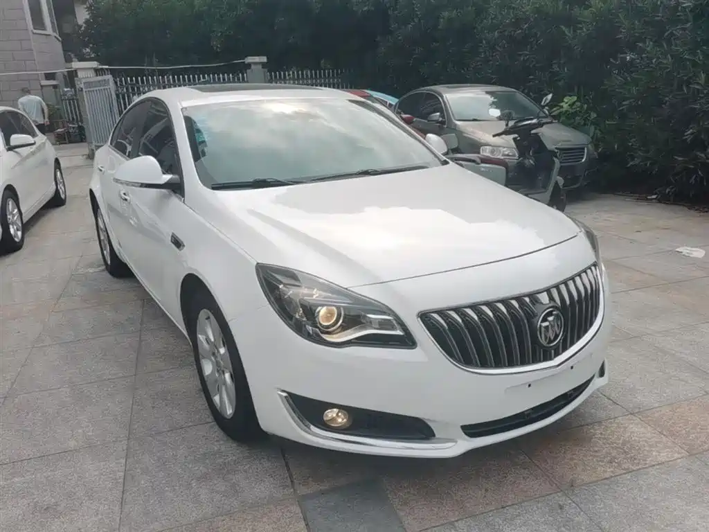 Buick Regal 2015 1.6T Elite Tech Edition фото 4