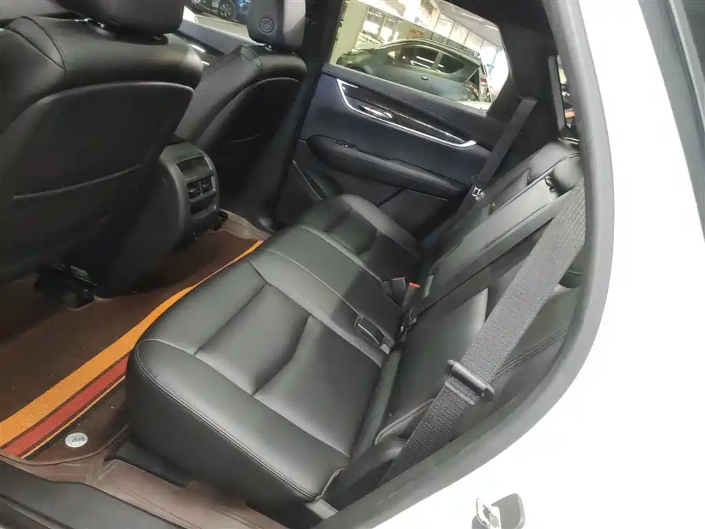 Cadillac XT5 2018 28E AWD Technology Model фото 10