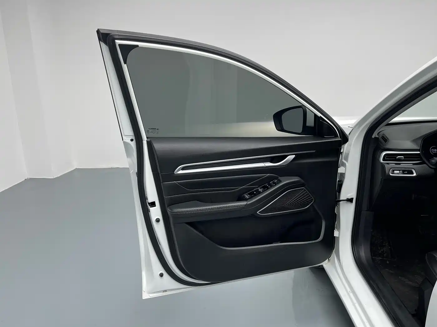 GEELY AUTOMOBILE EMGRAND