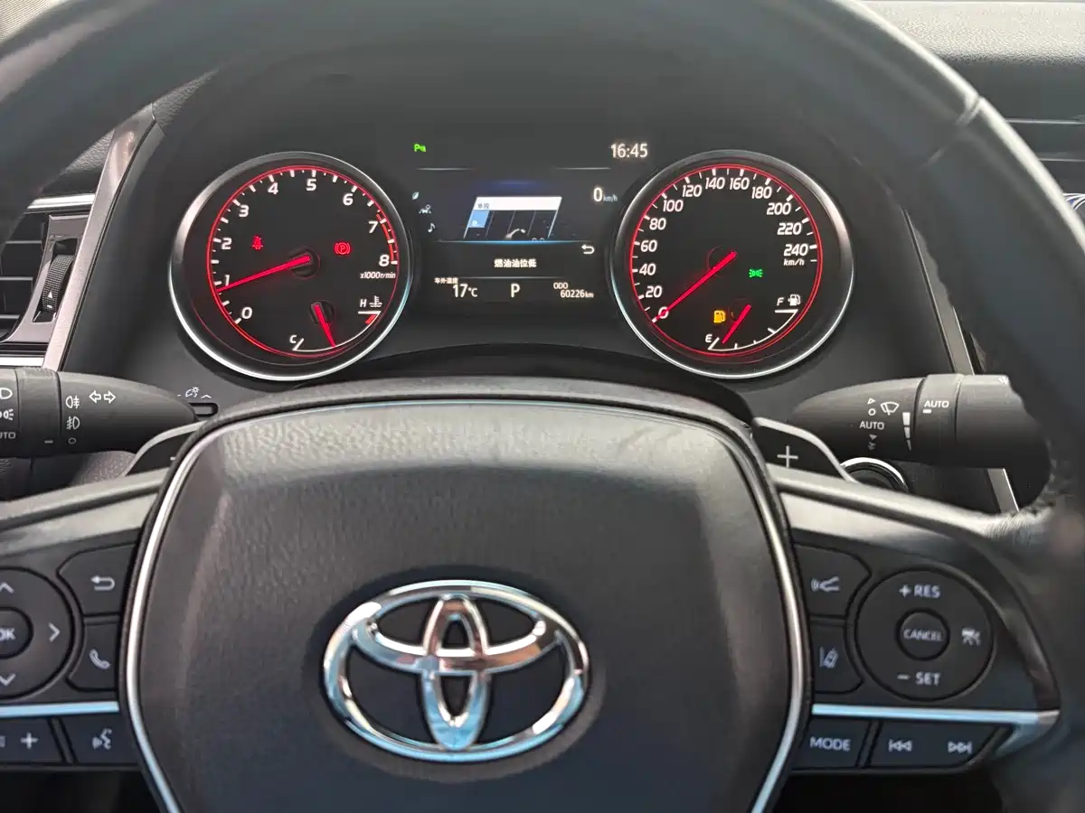 Toyota Camry 2019 2.0S Trend Edition China VI фото 10