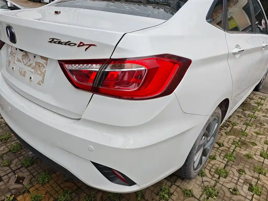 Changan Eado DT 2019 2018 1.6L Manual Intelligent Luxury