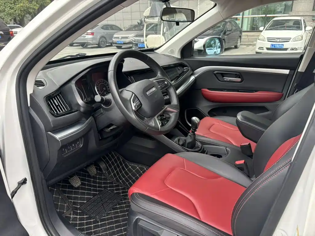 Фото 10 - Haval H2s