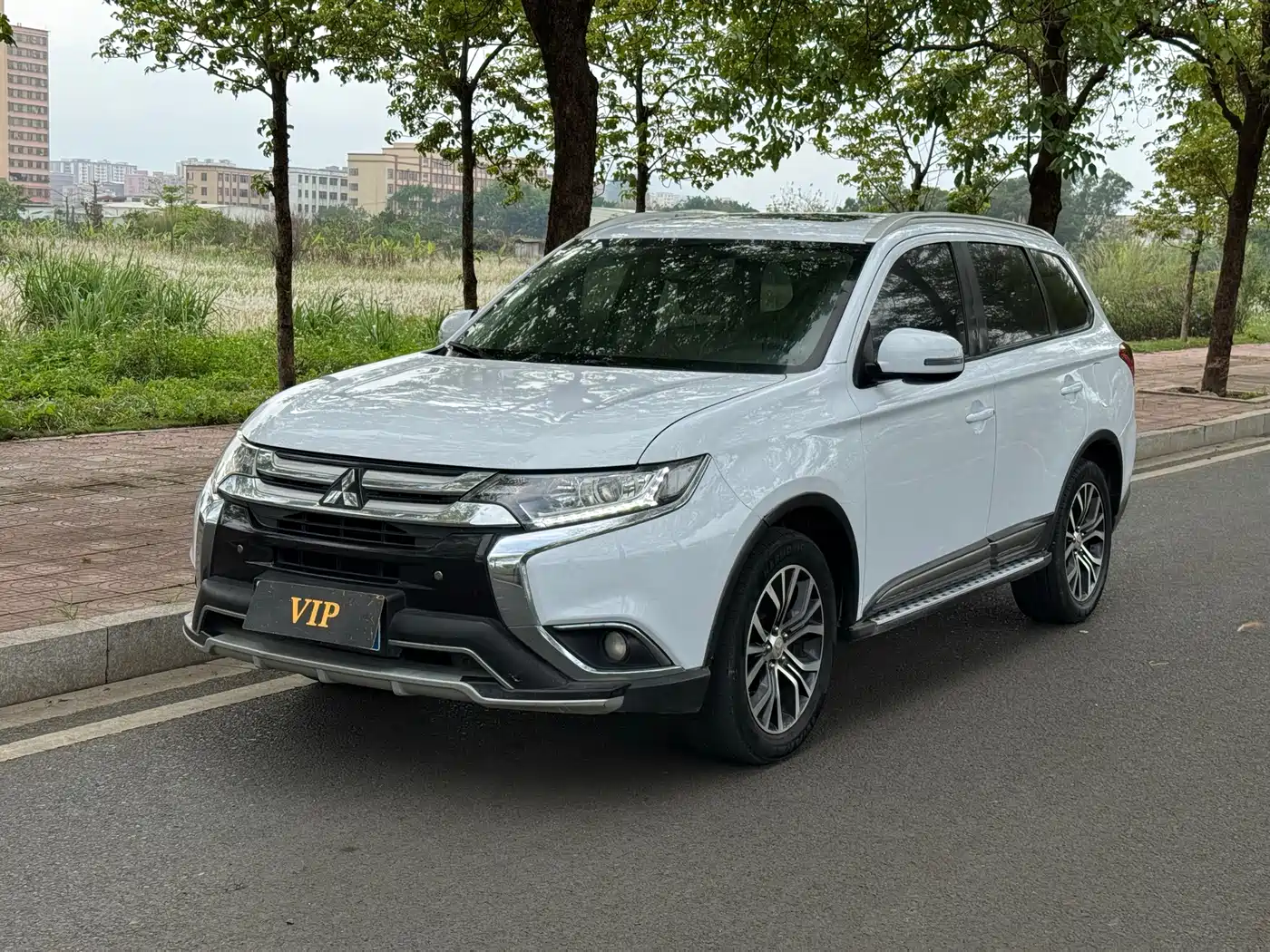 Mitsubishi Outlander 2018 2.0L 2WD Glory Edition 5-seater