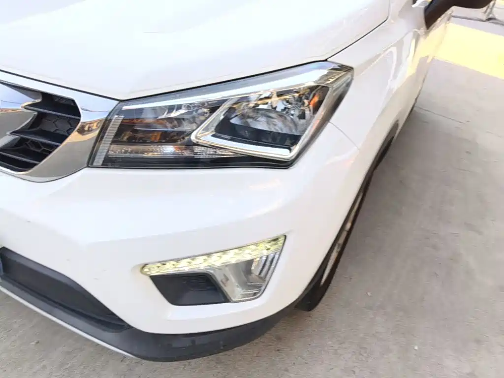 Фото 24 - Changan CS15
