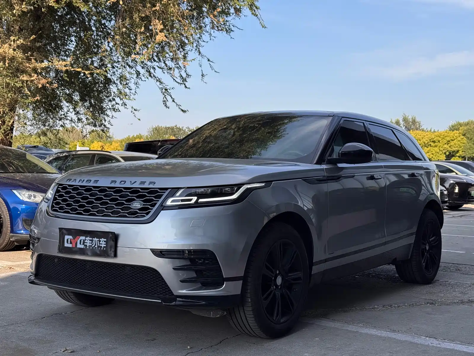 Фото 1 - Land Rover Range Rover Velar