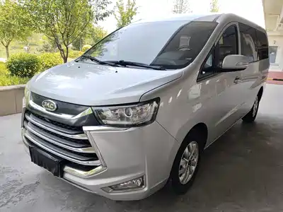 JAC Refine M4