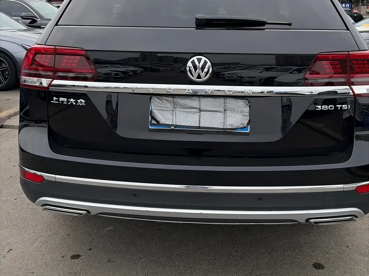 Volkswagen Teramont 2020 380TSI 4WD Luxury Edition China VI фото 16