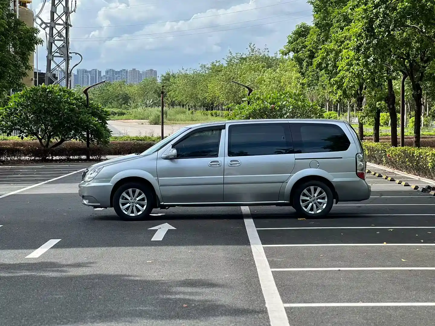 Фото 5 - Buick GL8