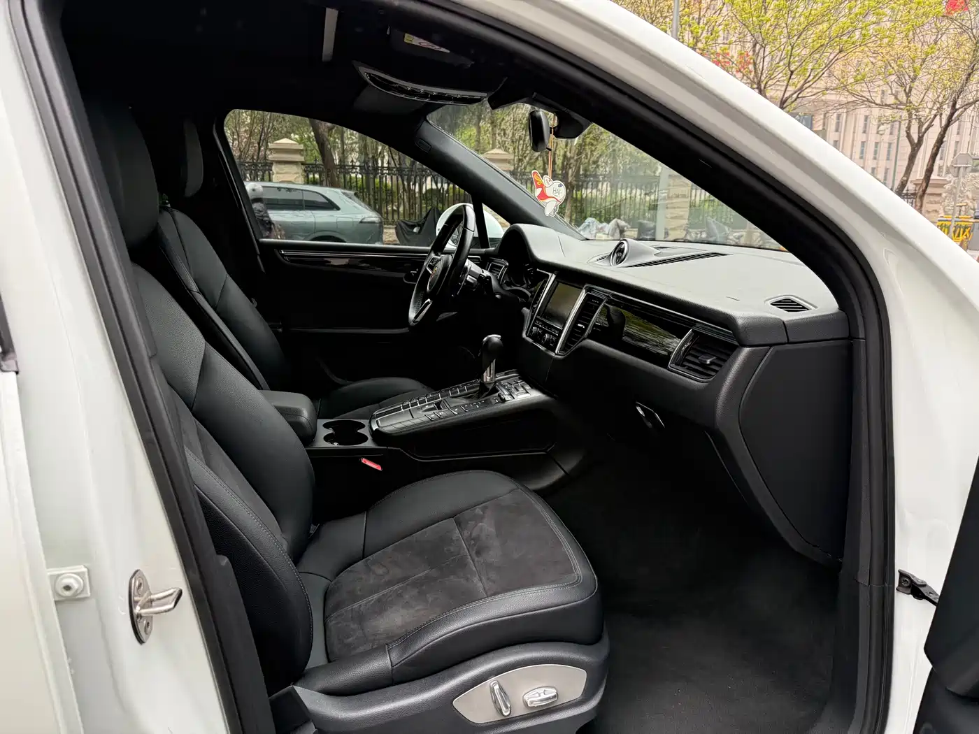 Porsche Macan 2014 Macan S 3.0T фото 11