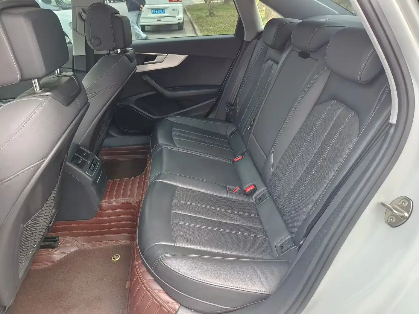 Audi A4L 2022 40 TFSI Luxury Dynamic фото 6