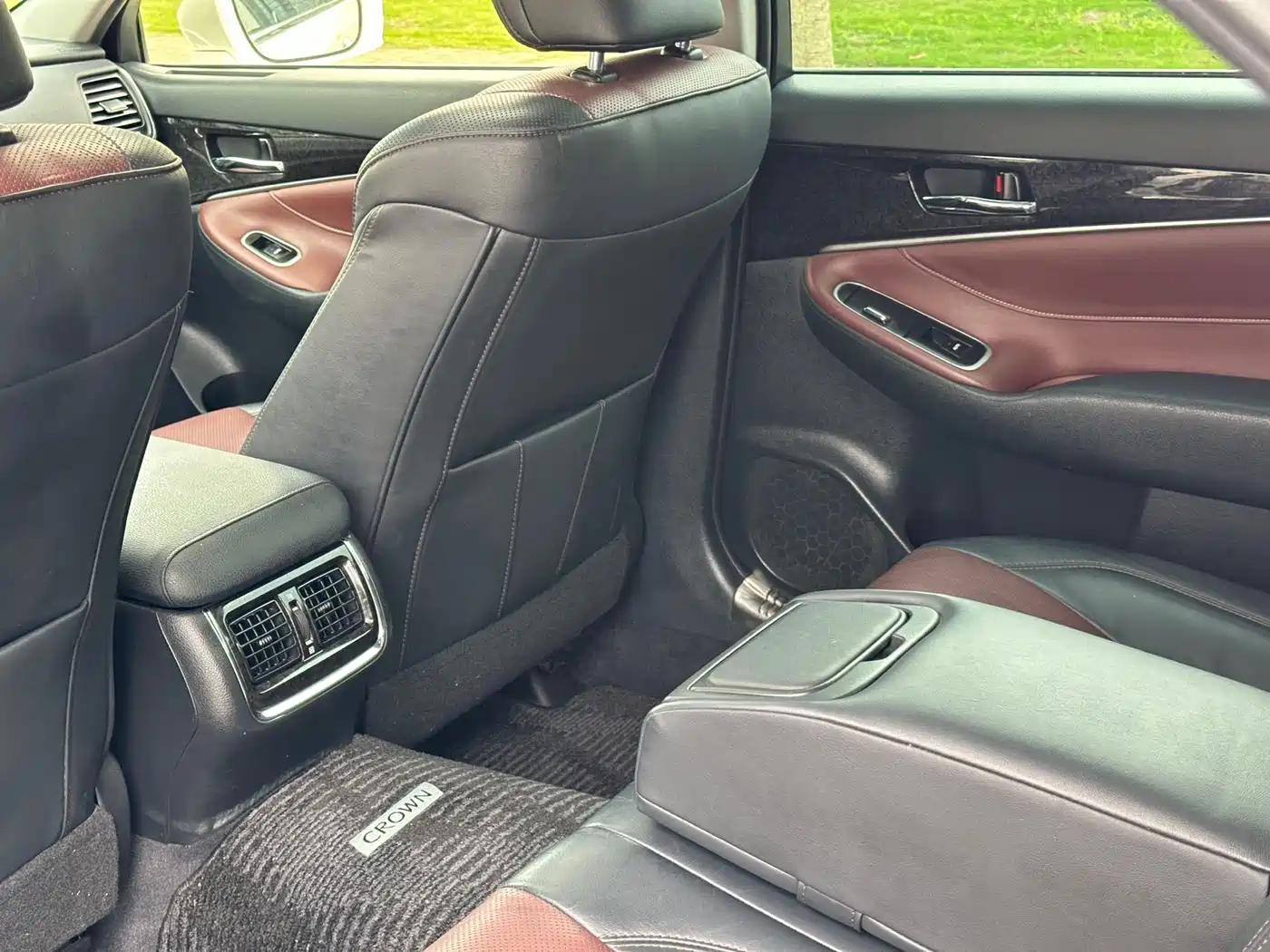 Toyota Crown 2018 2.0T Sport Edition фото 7