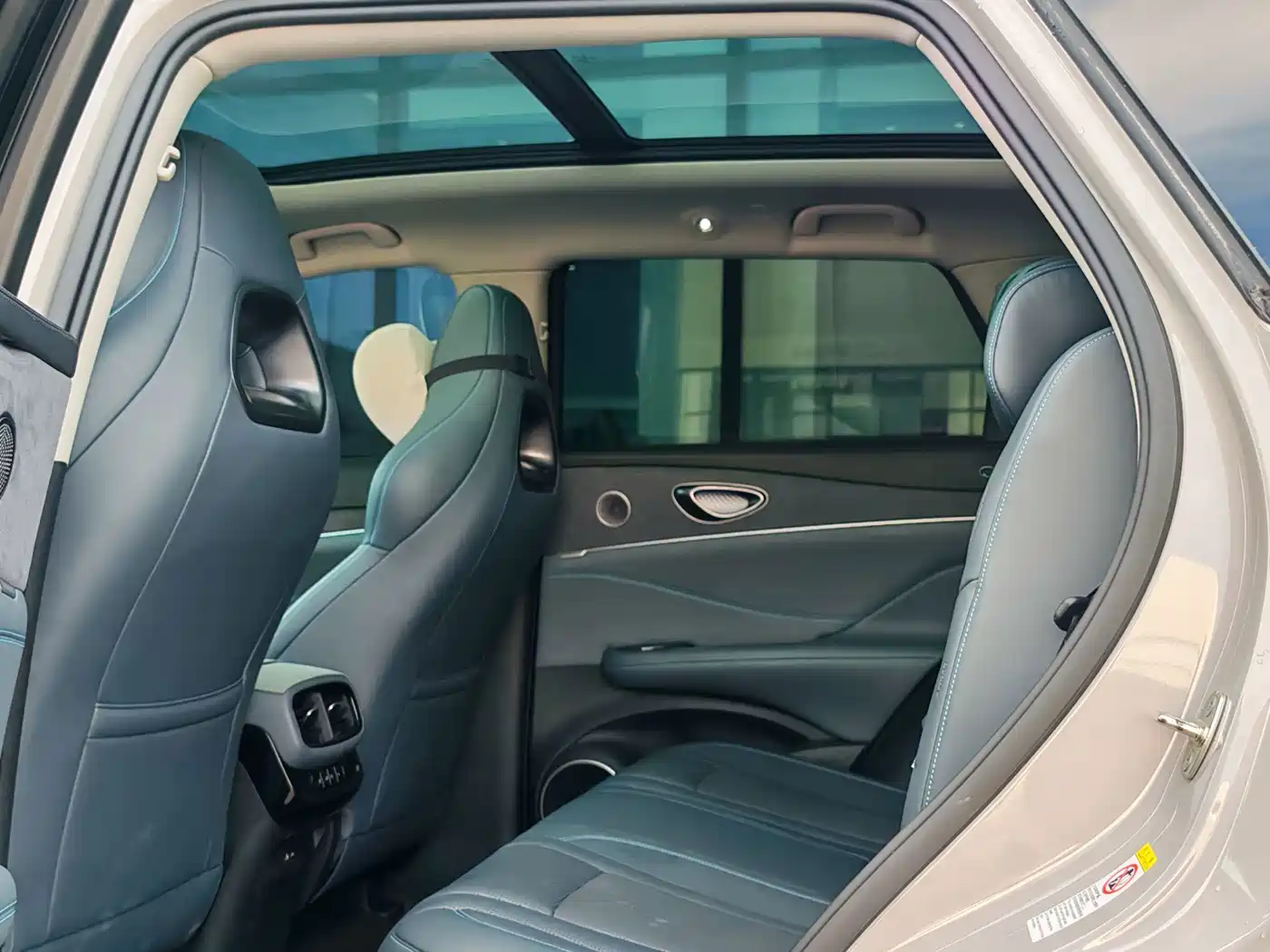 BYD Hai Shi 07 DM-i 2025 2025 150 Pilot+ Edition