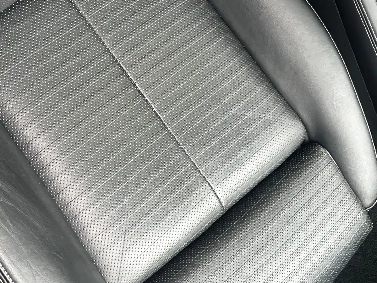 Фото 31 - Infiniti Q50L