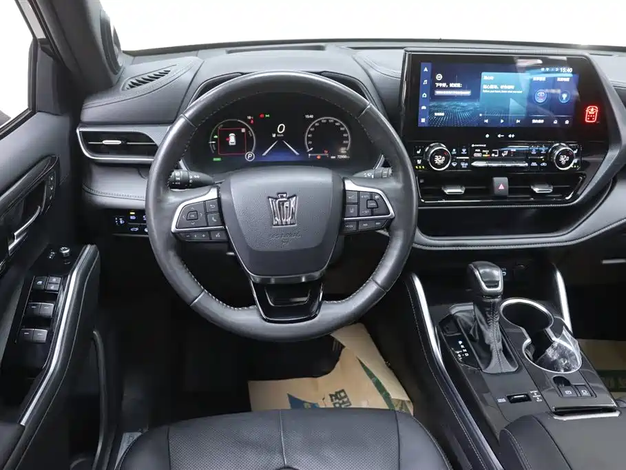Toyota Crown Kluger 2021 2.5L HEV AWD Flagship Edition фото 28
