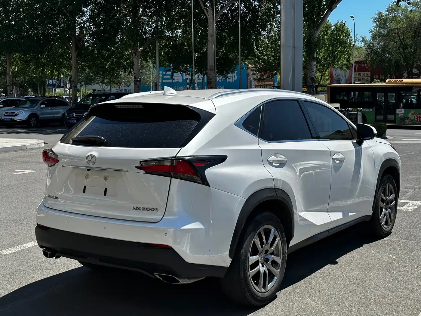 Lexus NX 2015 200t AWD F Sport фото 6