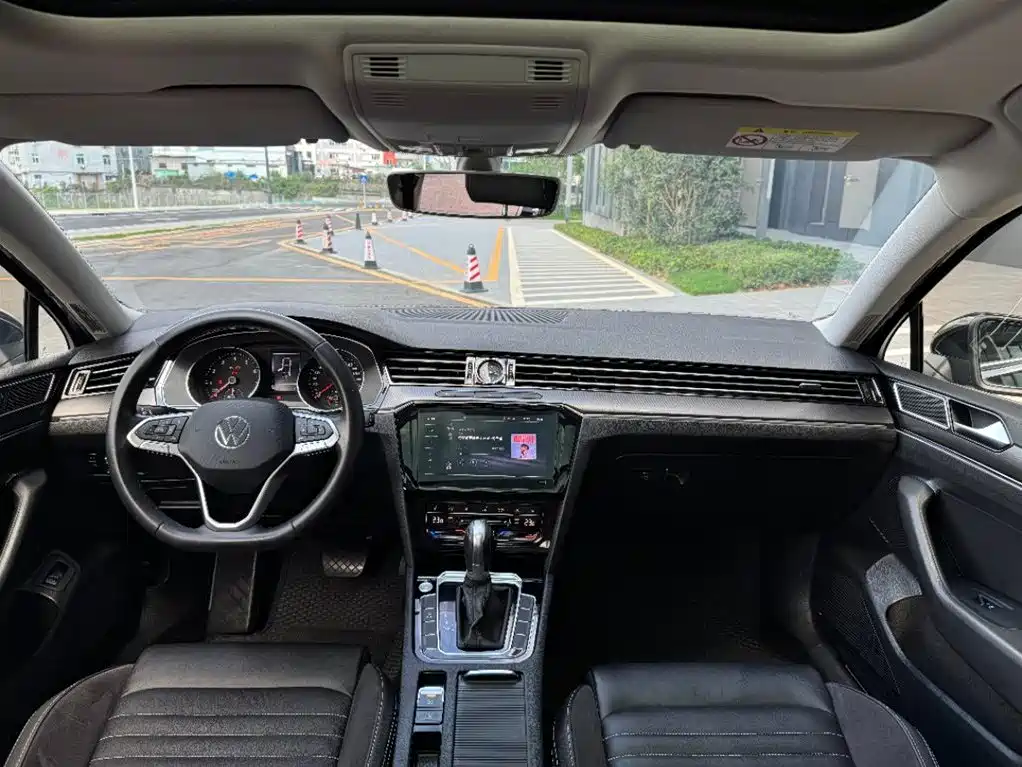 Volkswagen Magotan 2020 330TSI DSG Leading фото 4