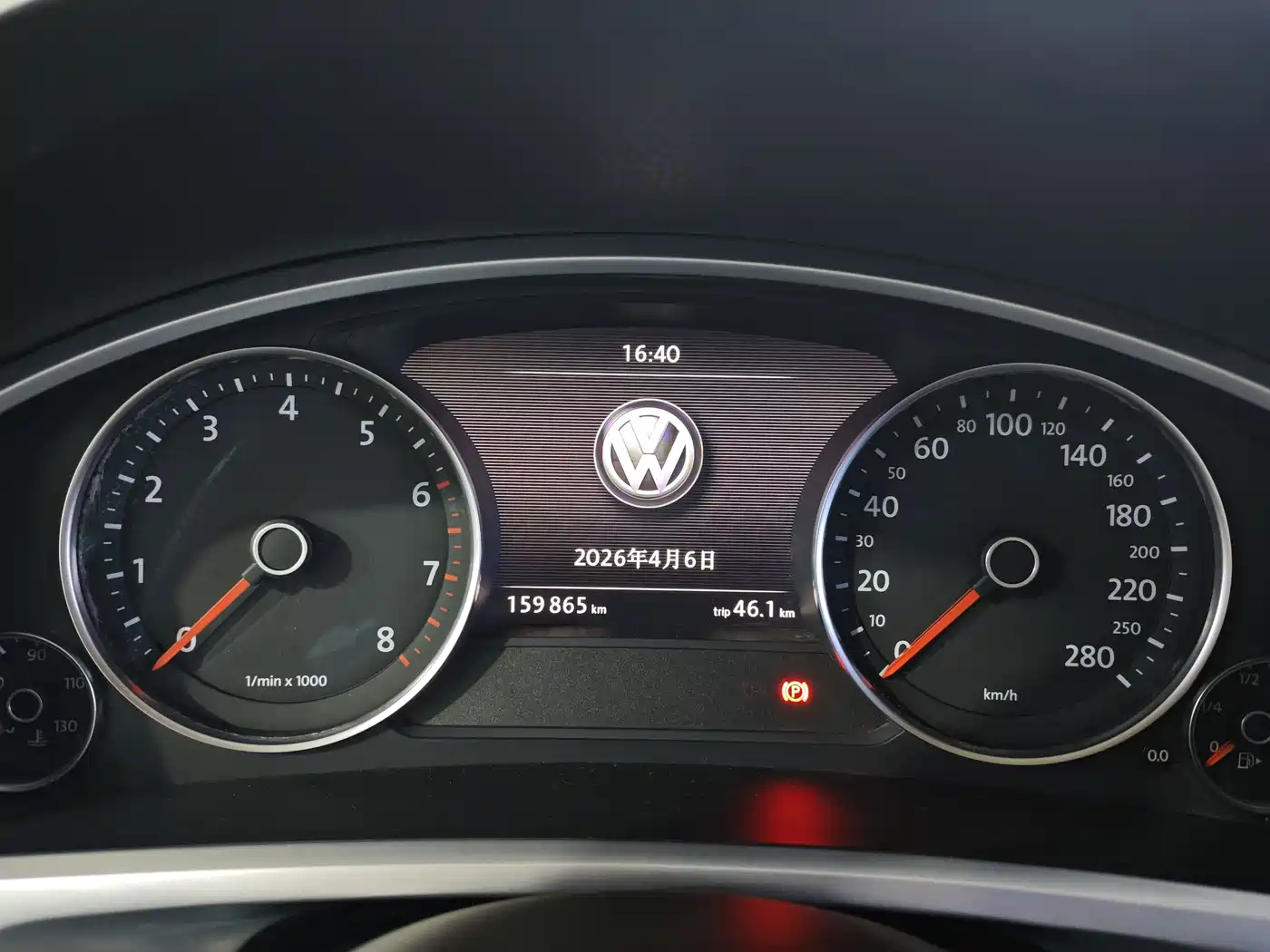 Фото 13 - Volkswagen Touareg