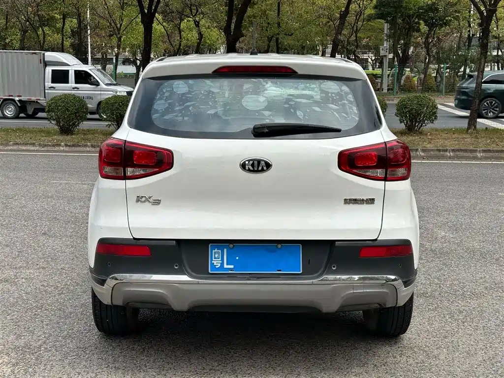 Kia KX3 Smart Run 2015 1.6L Automatic 2WD GLS фото 13