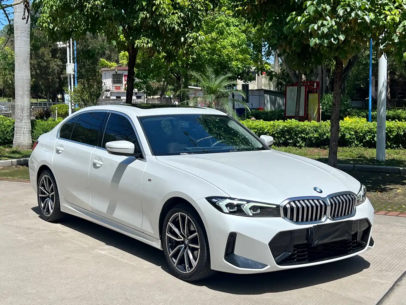 BMW 3 Series 2024 320Li M Sport Package фото 3