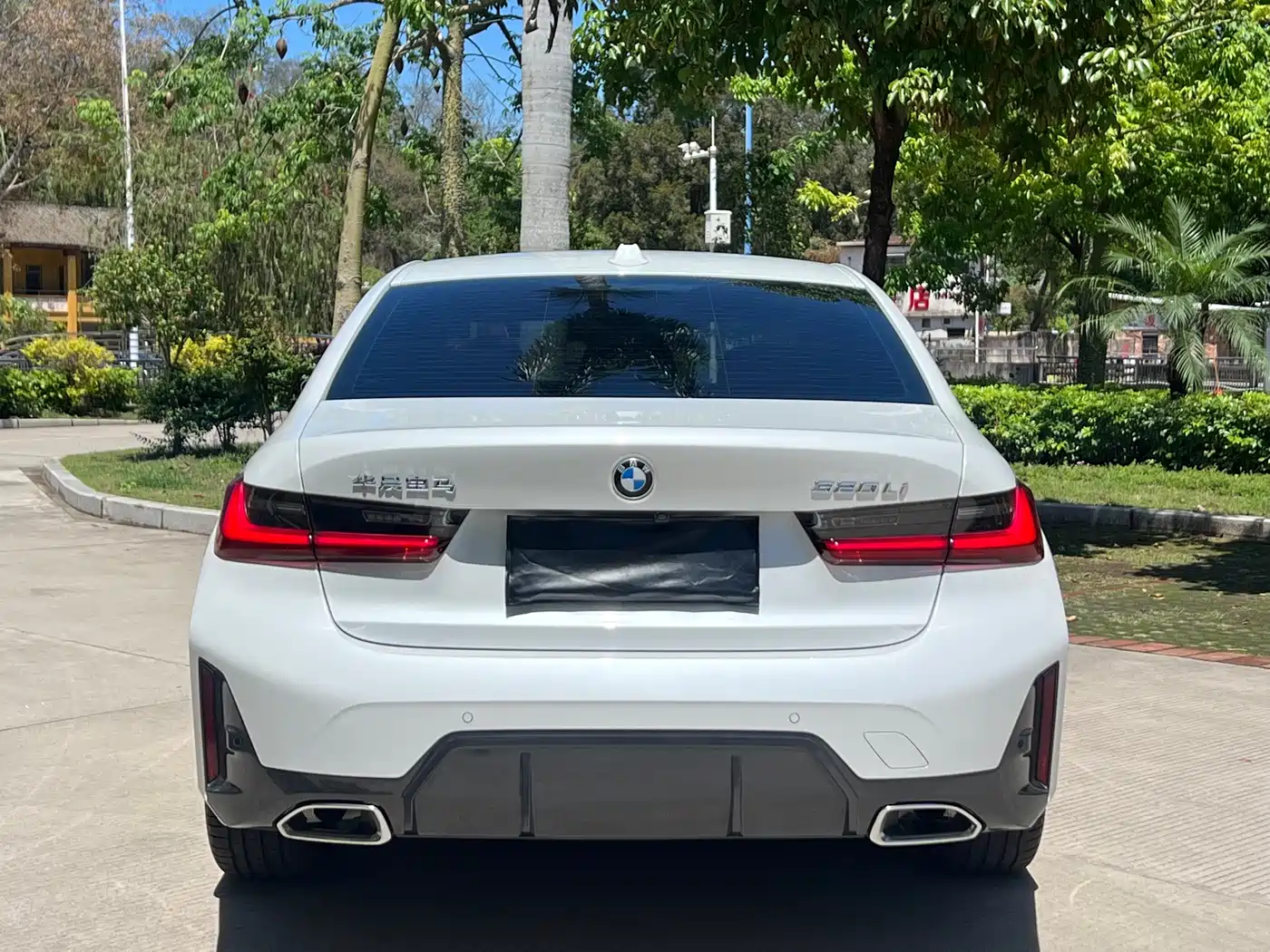 BMW 3 Series 2024 320Li M Sport Package фото 11