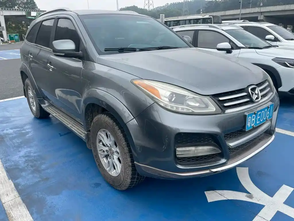 Jiangling Yusheng S350 2014 2013 2.4T Automatic 2WD Diesel Luxury 7-seater