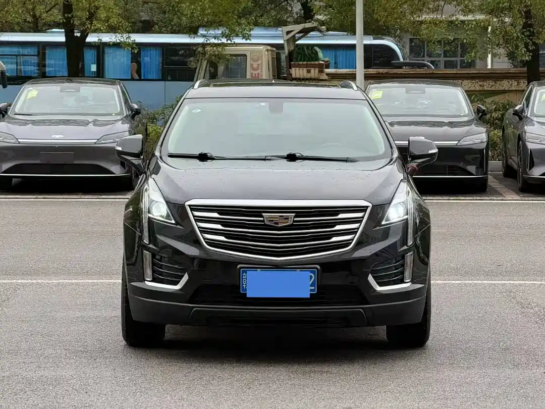 Cadillac XT5 2018 25T Luxury фото 2