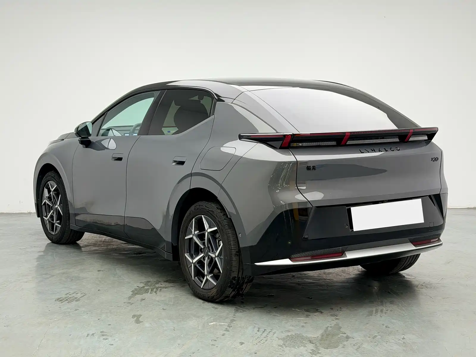 Фото 6 - Lynk & Co Z20