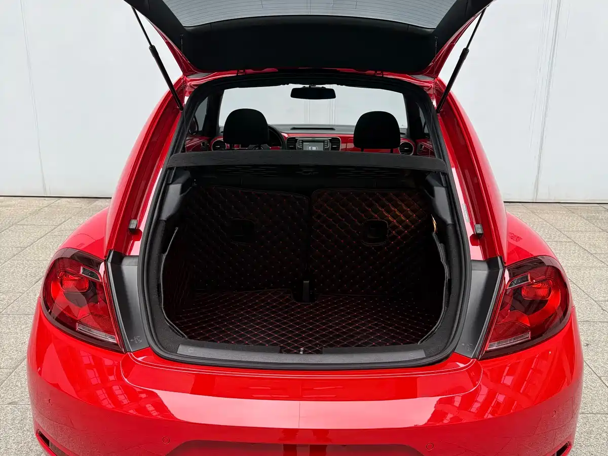 Volkswagen Beetle 2017 180TSI Style фото 19