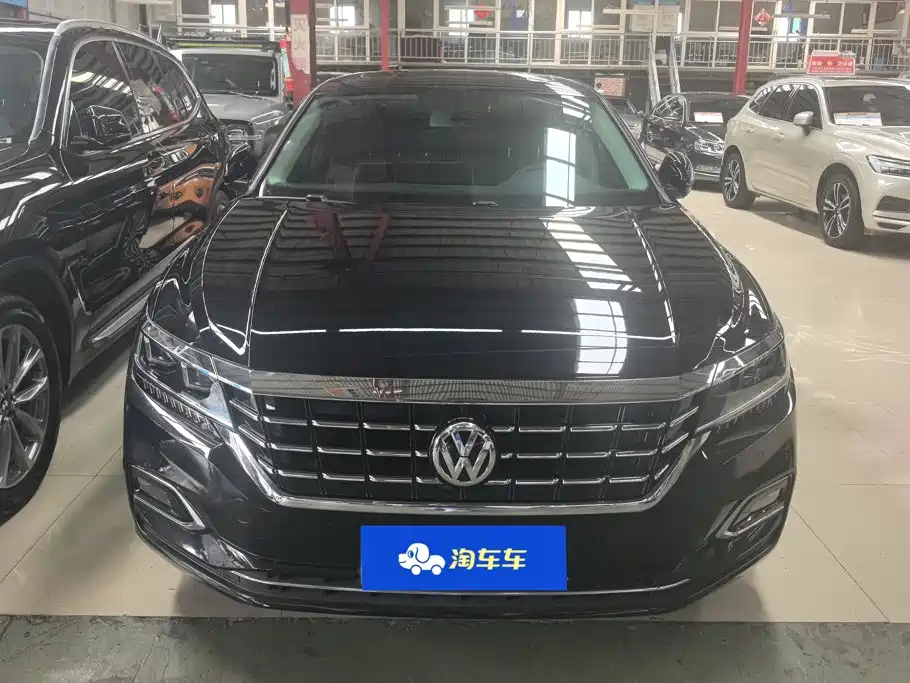 Фото 2 - Volkswagen Passat