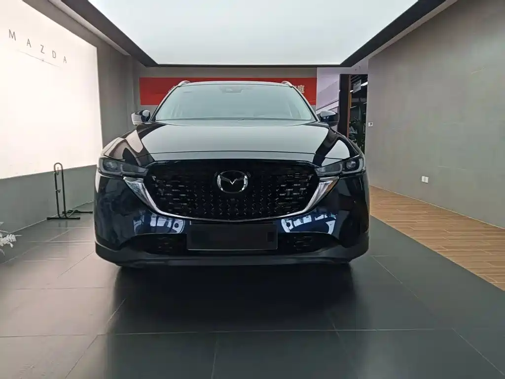 Фото 2 - Mazda CX-5