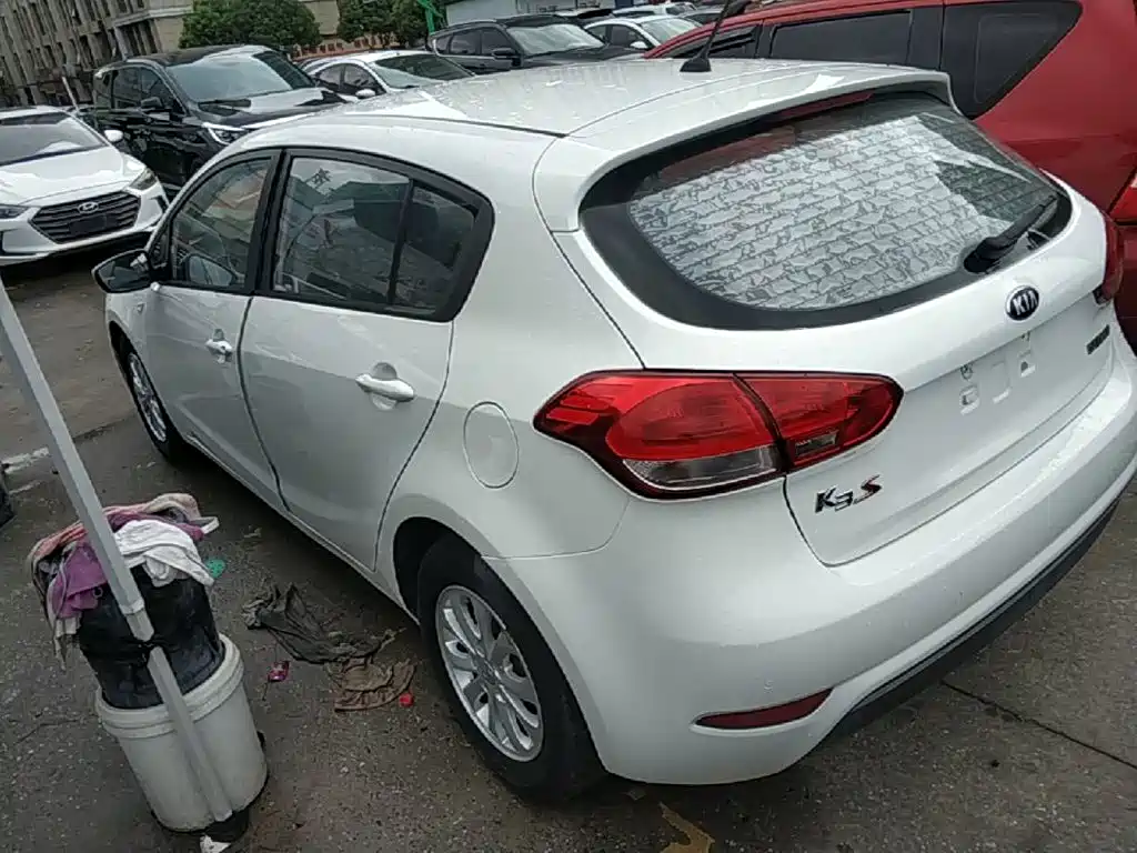Kia K3S 2015 2014 1.6L Automatic GL