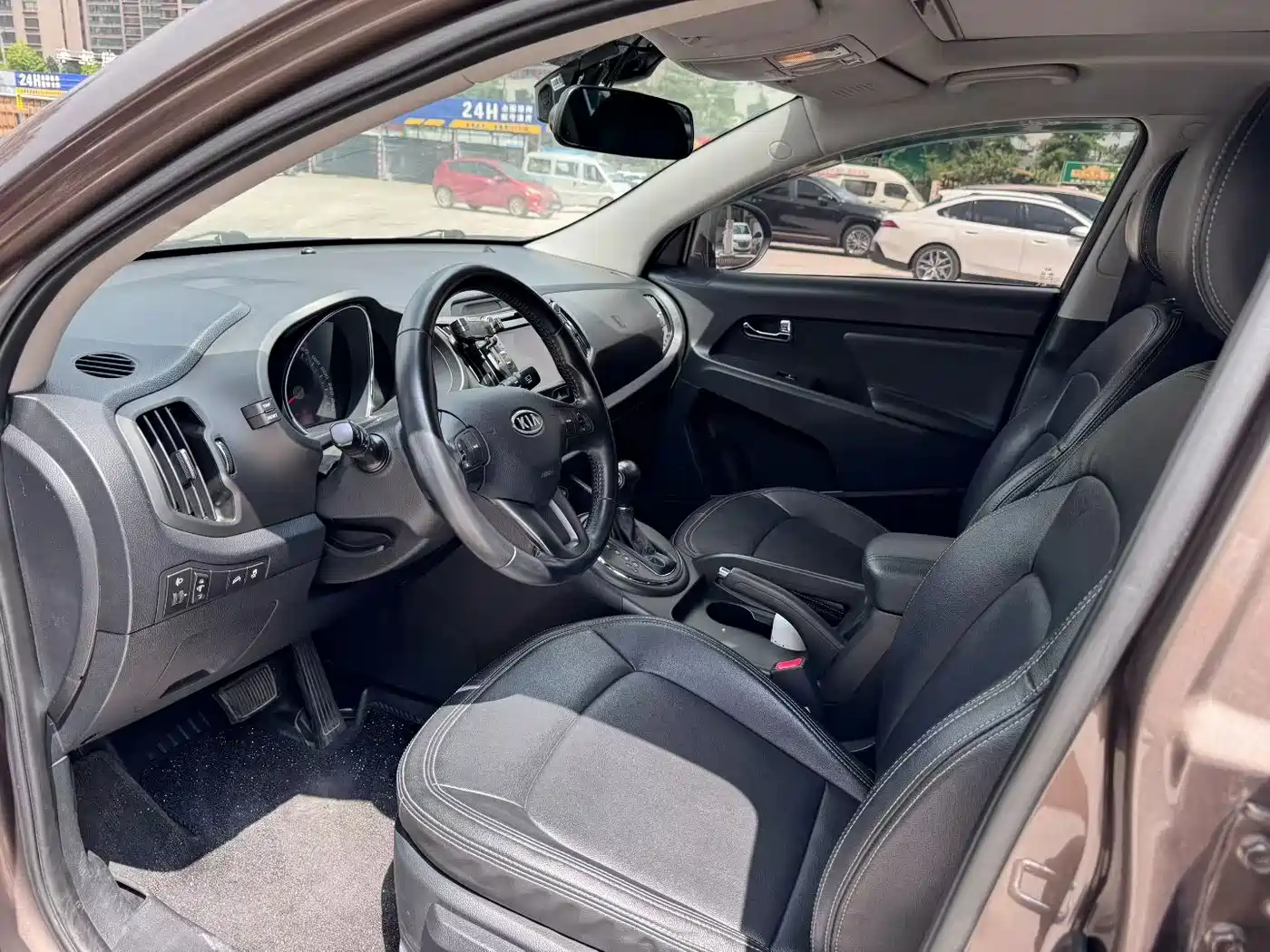 Фото 4 - Kia Sportage