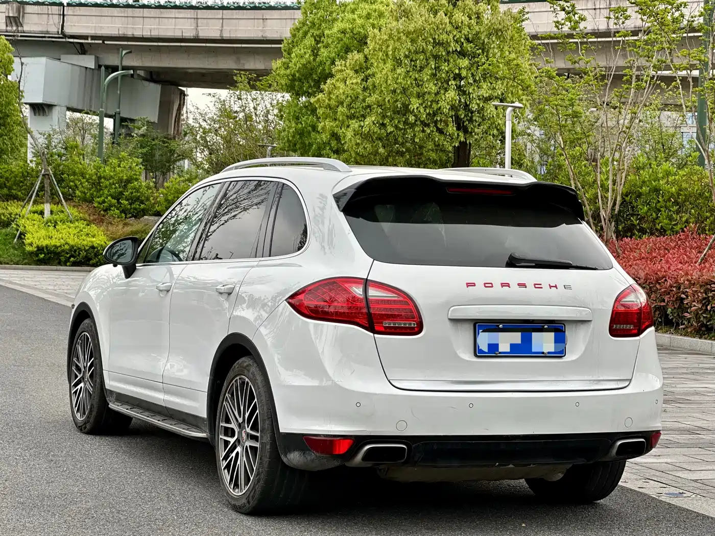 Porsche Cayenne 2011 Cayenne 3.0T фото 4