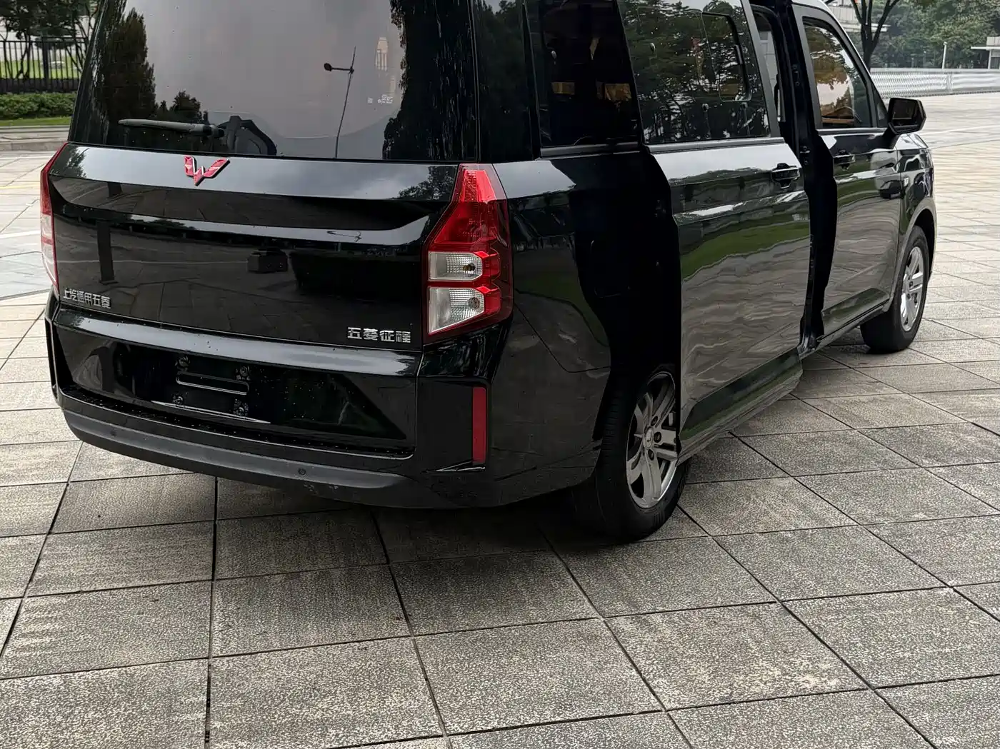 WULING AUTOMOBILE WULING JOURNEY