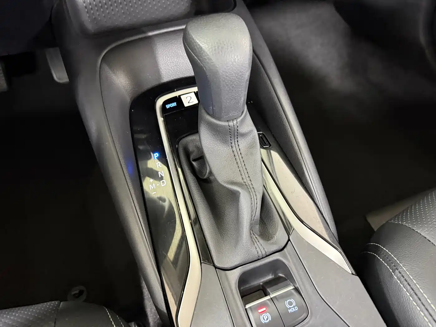 Toyota Corolla 2021 TNGA 1.5L CVT Pioneer Edition фото 14