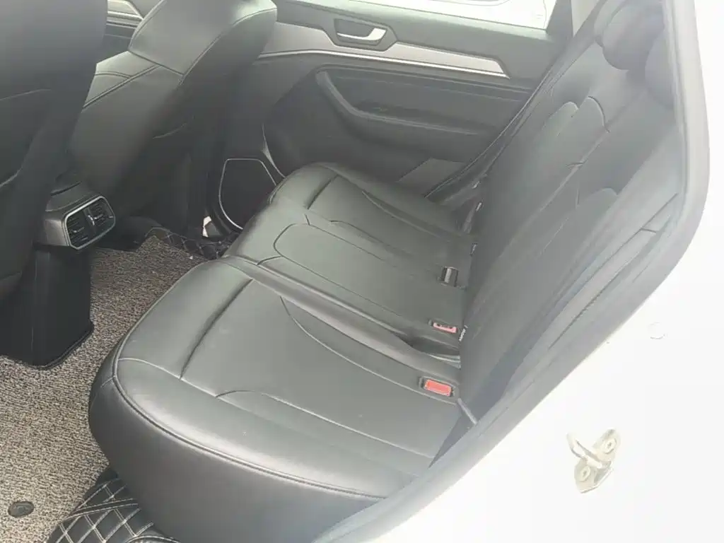 Фото 17 - Haval H6