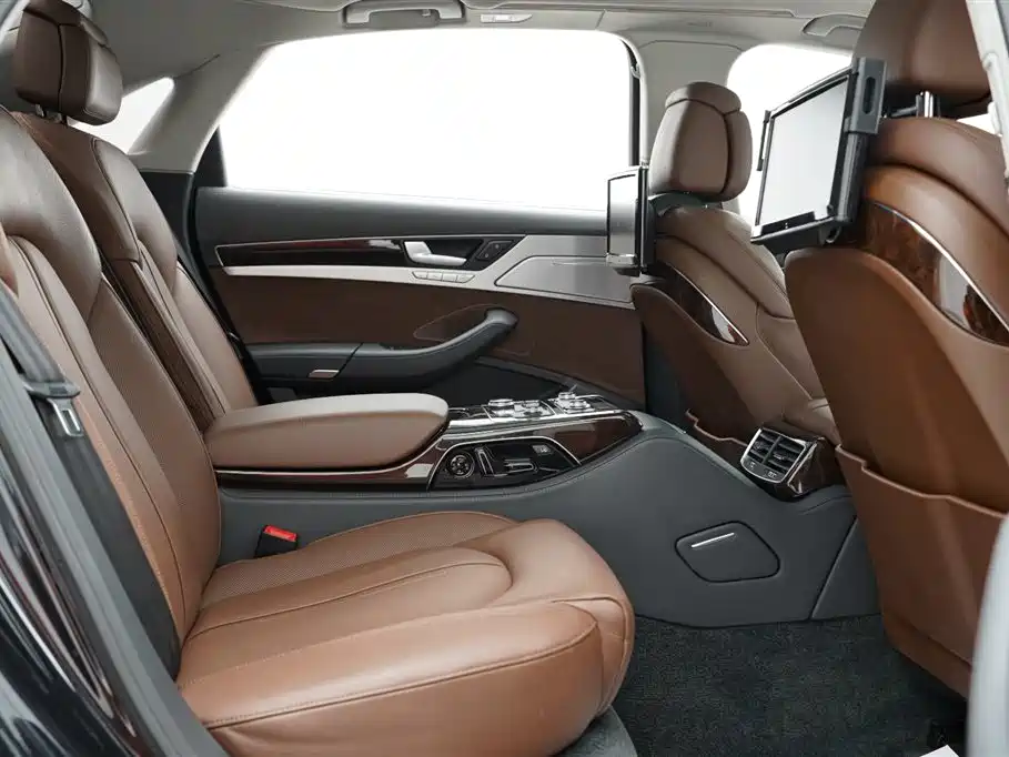 Audi A8 2013 A8L 45 TFSI quattro Luxury фото 27