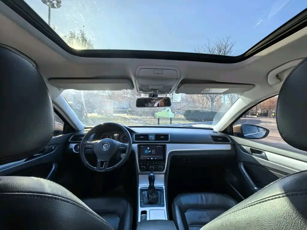 Фото 6 - Volkswagen Passat