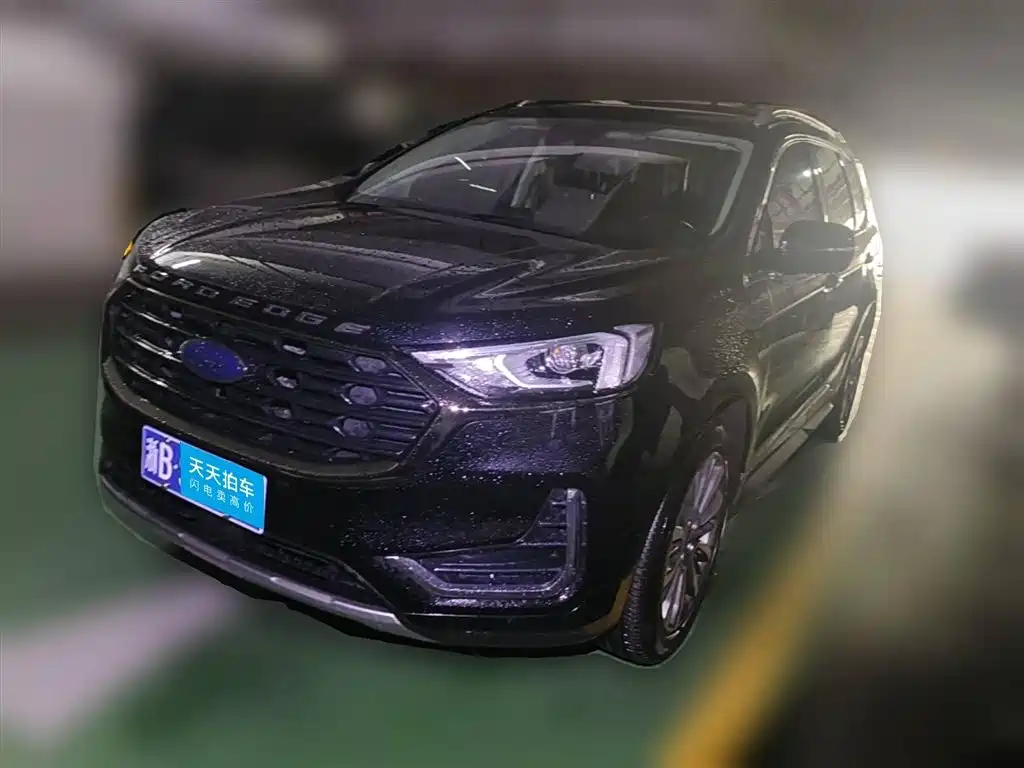 Ford Edge 2021 PLUS EcoBoost 245 FWD Luxury Sharp 7-seater