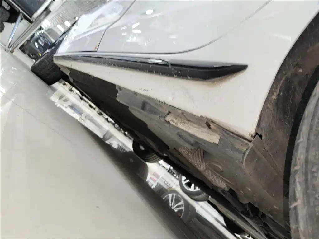 Audi A4L 2022 40 TFSI Luxury Dynamic фото 22