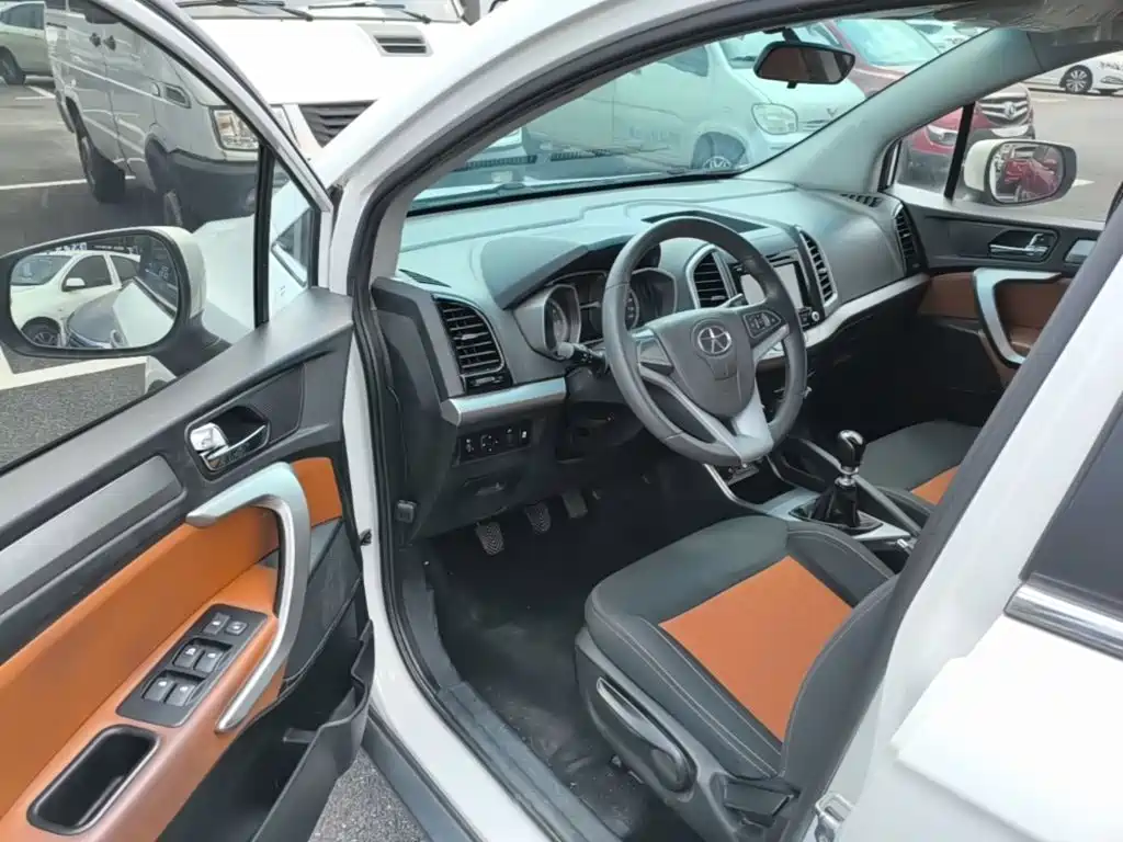 JAC Refine S3 2015 2014 1.5L Manual Luxury