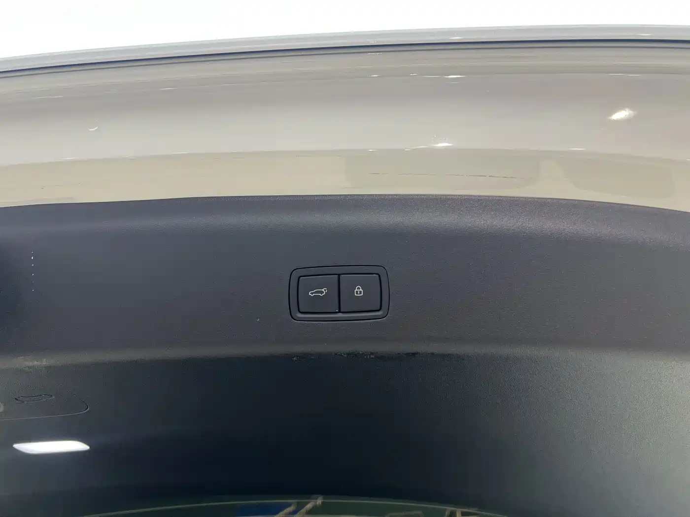Li Auto Li i8 2025 2025 Standard Edition